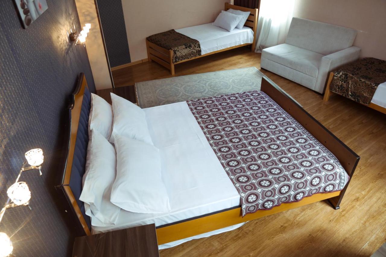 Hotel Borjomi Aisi Bordzjomi Buitenkant foto