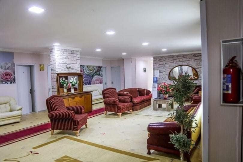 Hotel Borjomi Aisi Bordzjomi Buitenkant foto