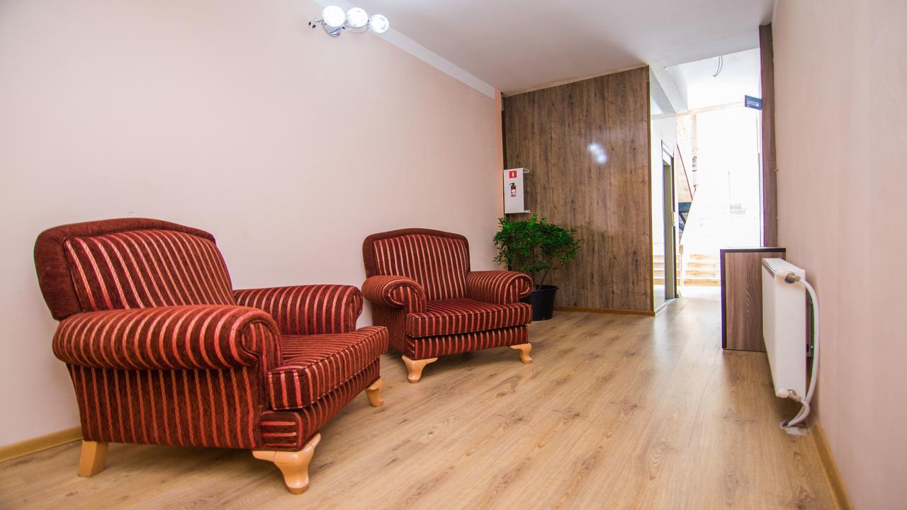 Hotel Borjomi Aisi Bordzjomi Buitenkant foto